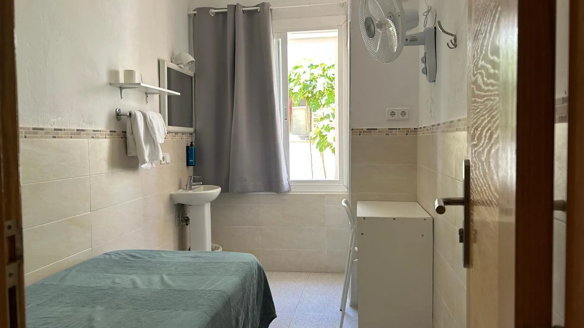 Hostal San Telmo - Adults Only Cala Major  Guest house Cala Major (Mallorca)