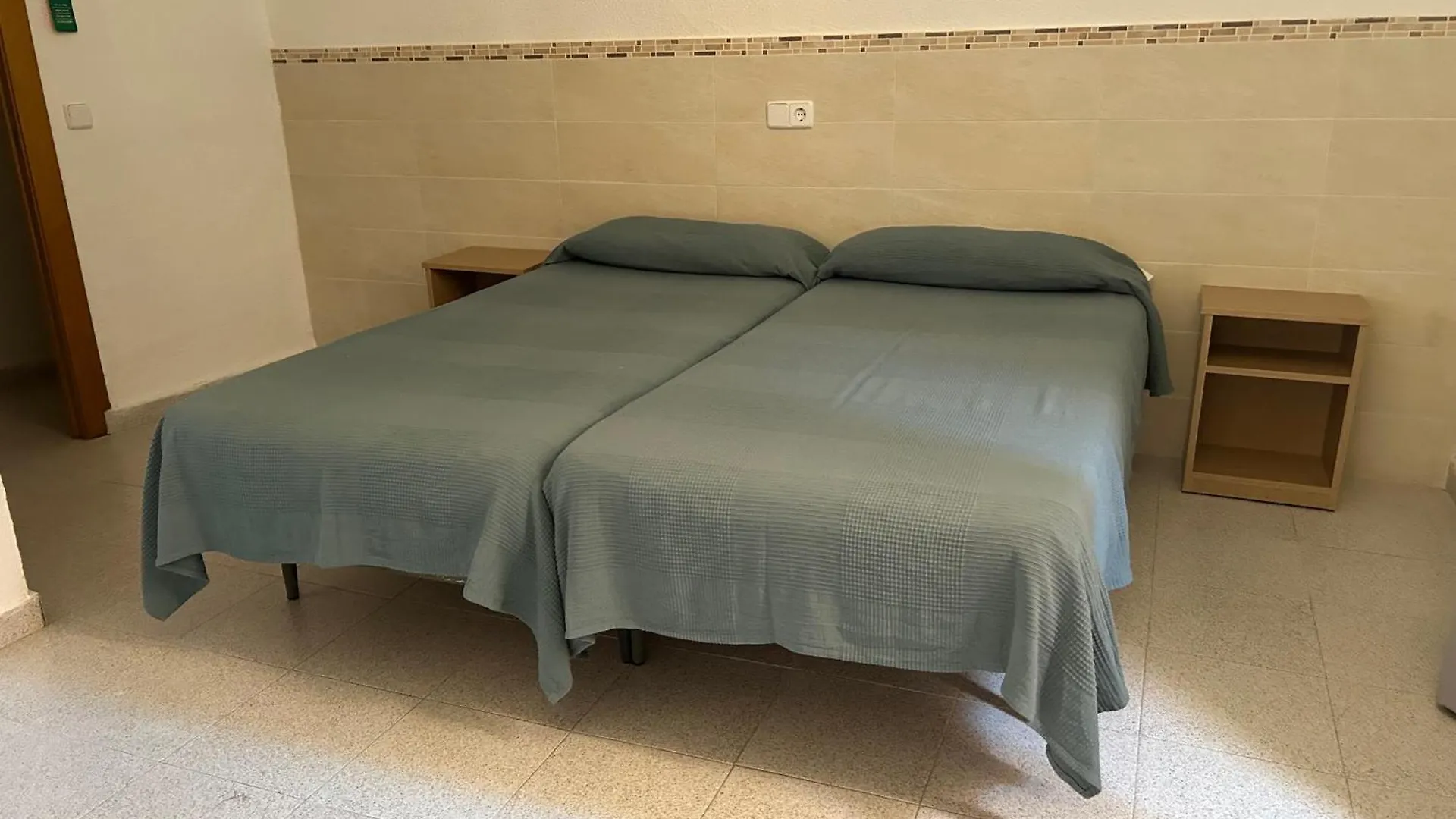 Guest house Hostal San Telmo - Adults Only Cala Major