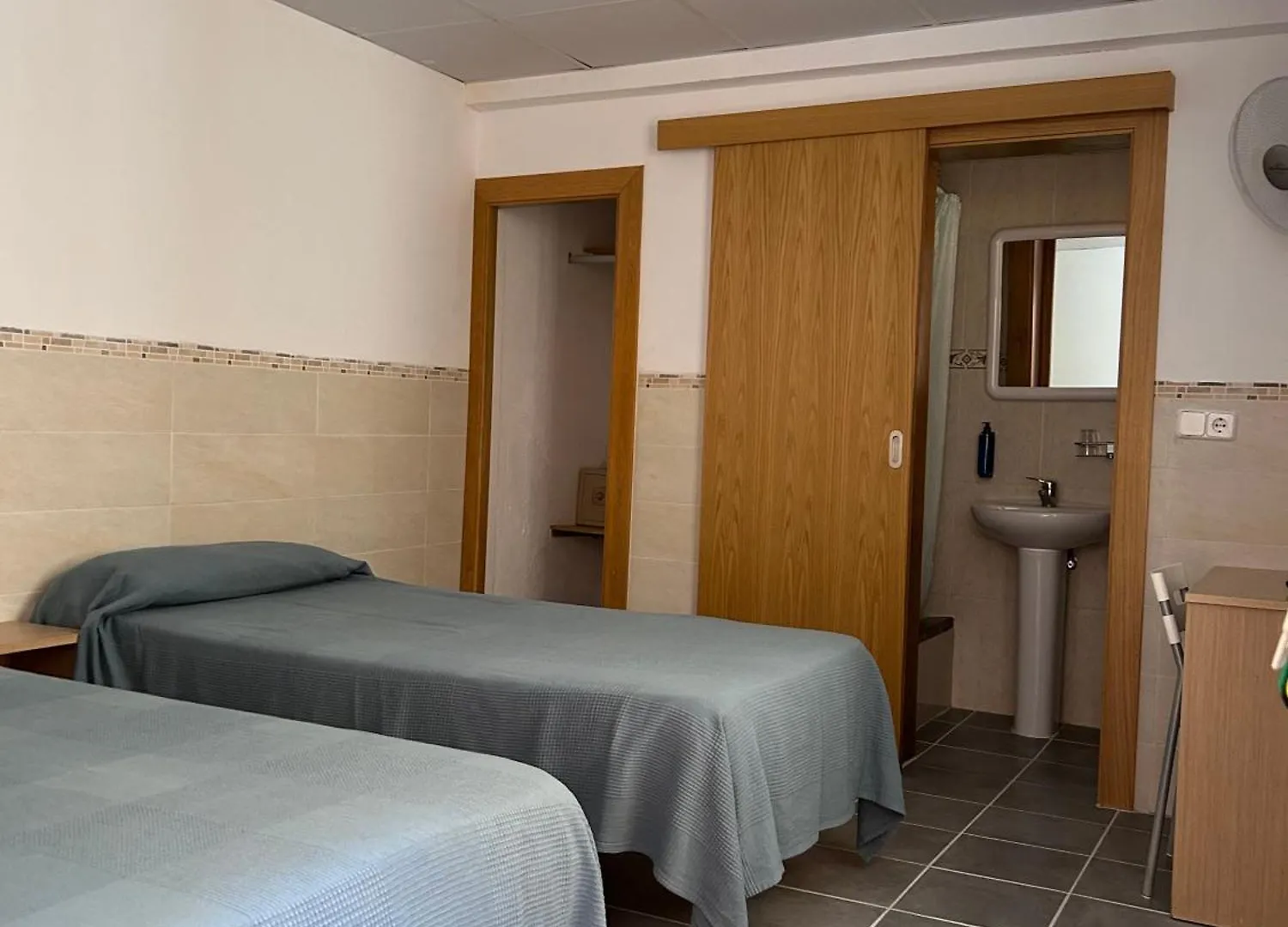 Guest house Hostal San Telmo - Adults Only Cala Major